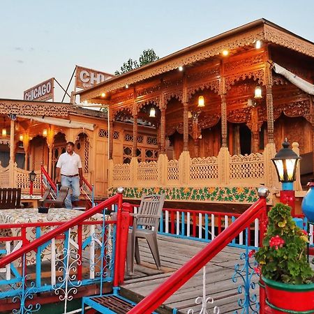 Chicago Group Of Houseboats Hotel Srīnagar Екстериор снимка