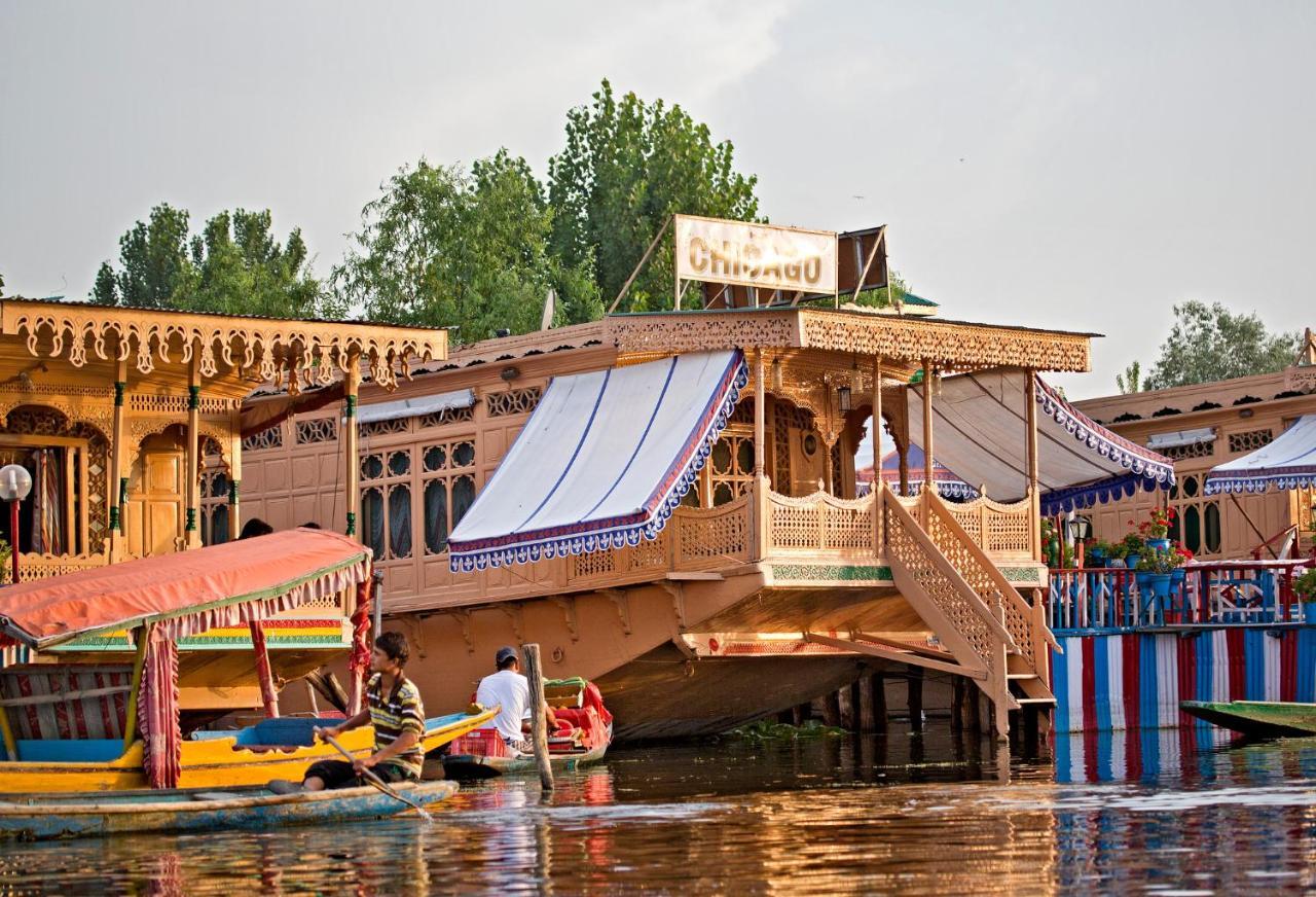 Chicago Group Of Houseboats Hotel Srīnagar Екстериор снимка