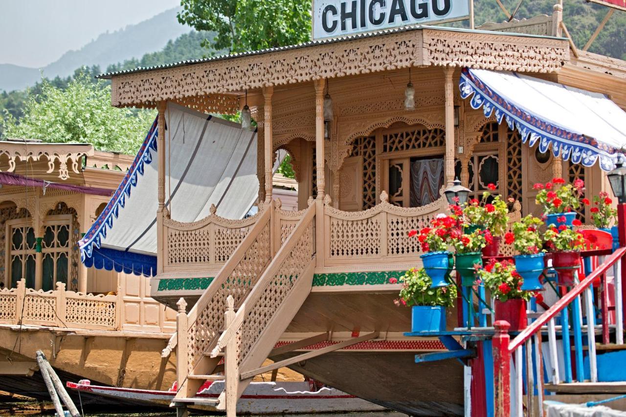 Chicago Group Of Houseboats Hotel Srīnagar Екстериор снимка